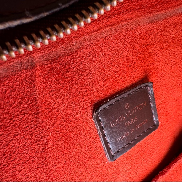 Authentic LV Damier Sac Plat Venice - Picture 2 of 10